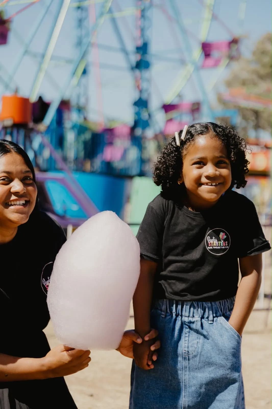 Candy floss at the fair: Fresh candy floss, made on the spot